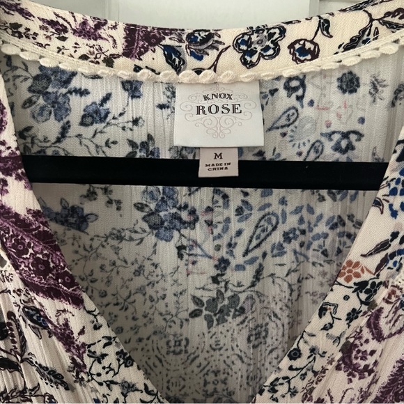 Knox Rose Tiered Crochet Mini Shirt Dress Bell Sleeves Floral Size: Medium - Picture 3 of 4